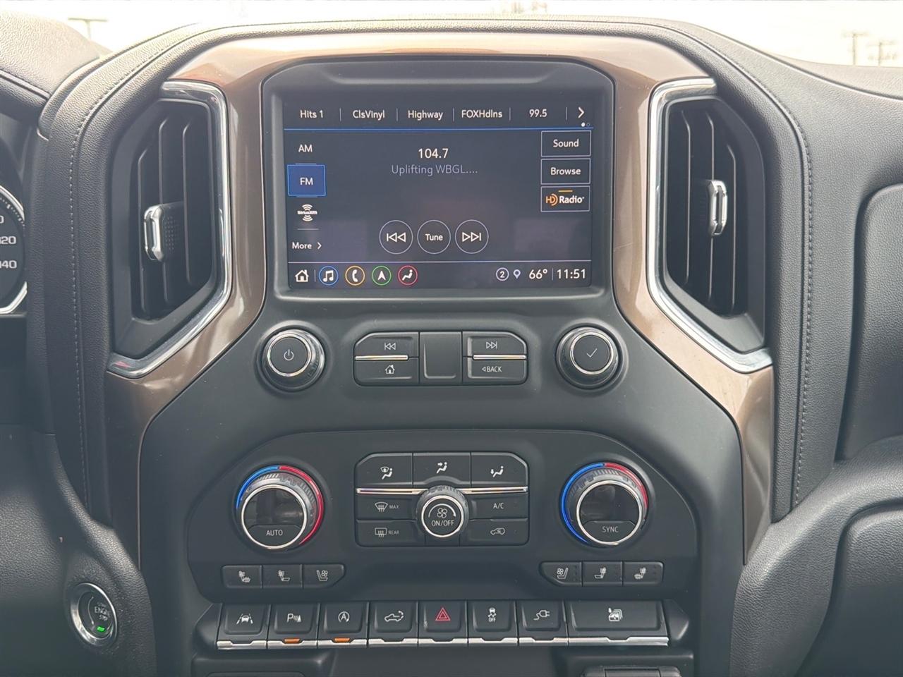 Chevrolet Silverado 1500 High Country Crew Cab 4WD 2021