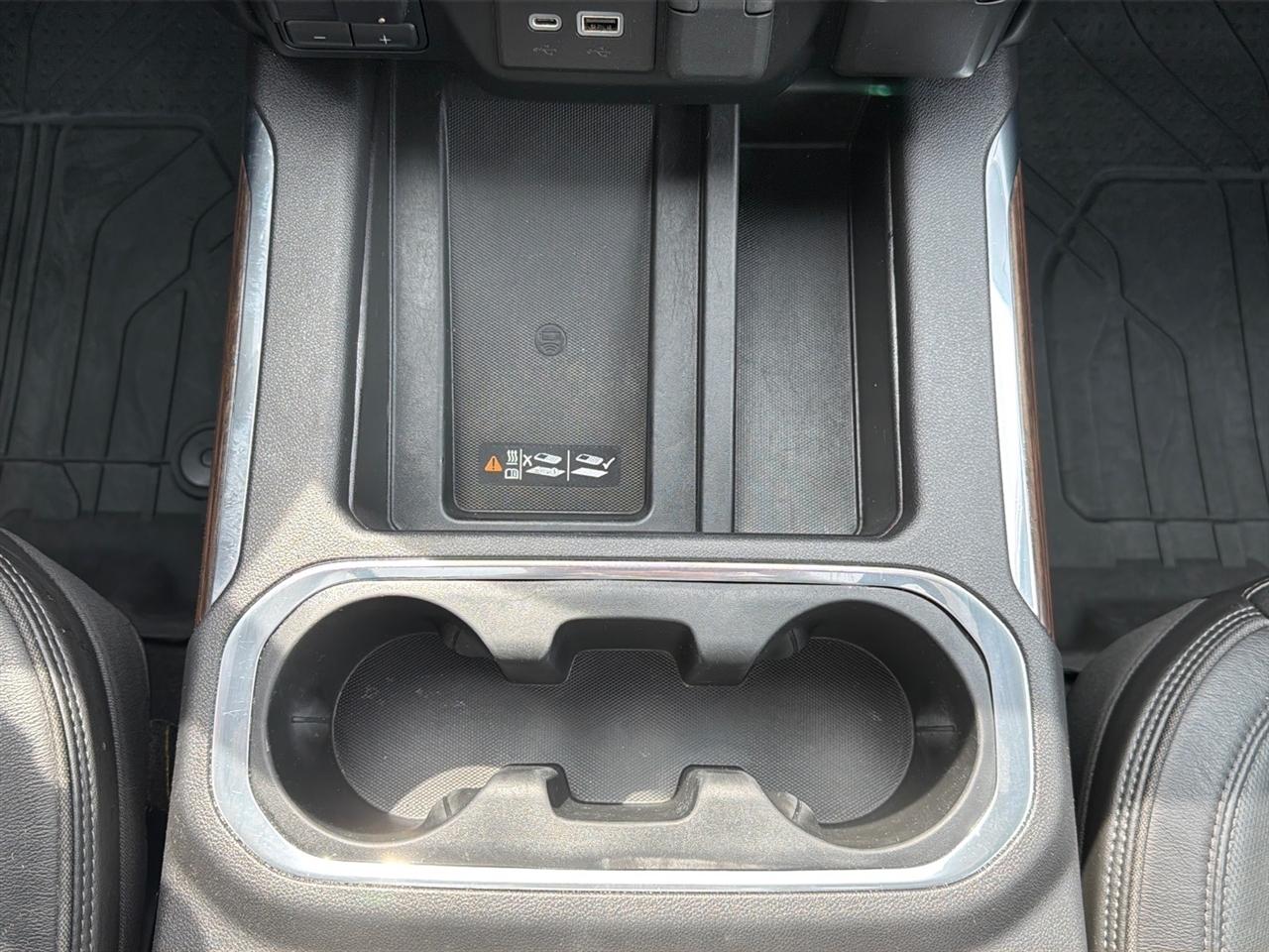 Chevrolet Silverado 1500 High Country Crew Cab 4WD 2021