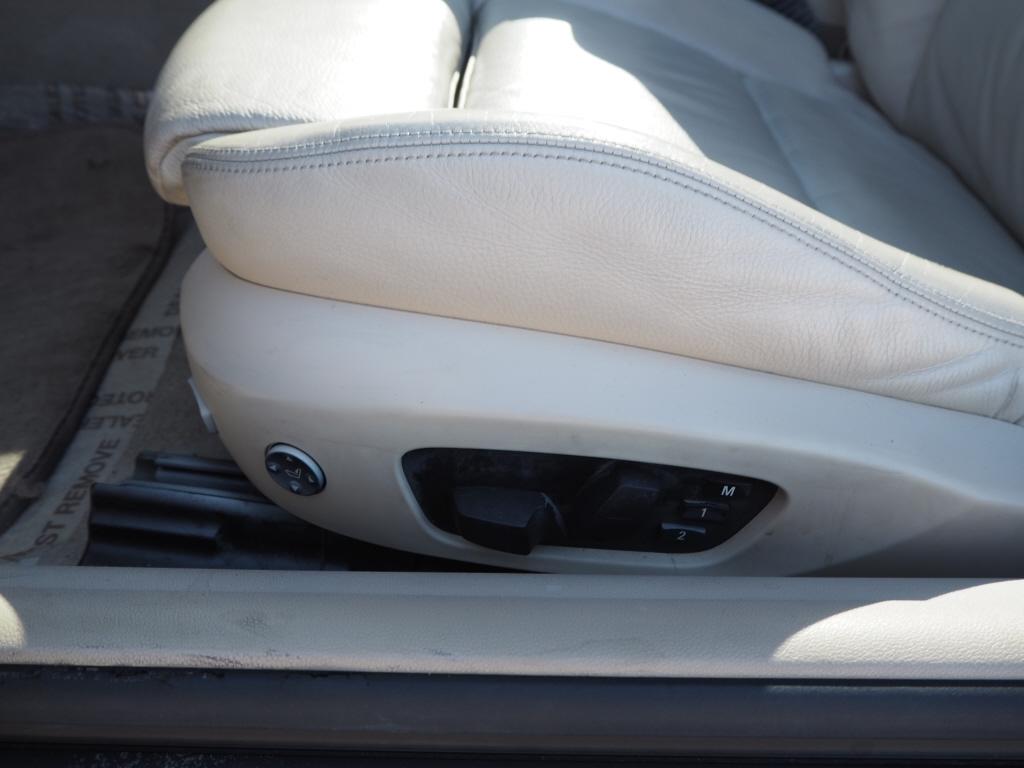 BMW 3-Series 328i Convertible 2008