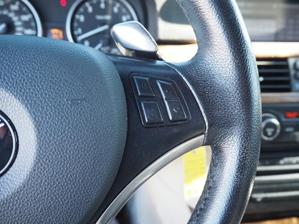 BMW 3-Series 328i Convertible 2008