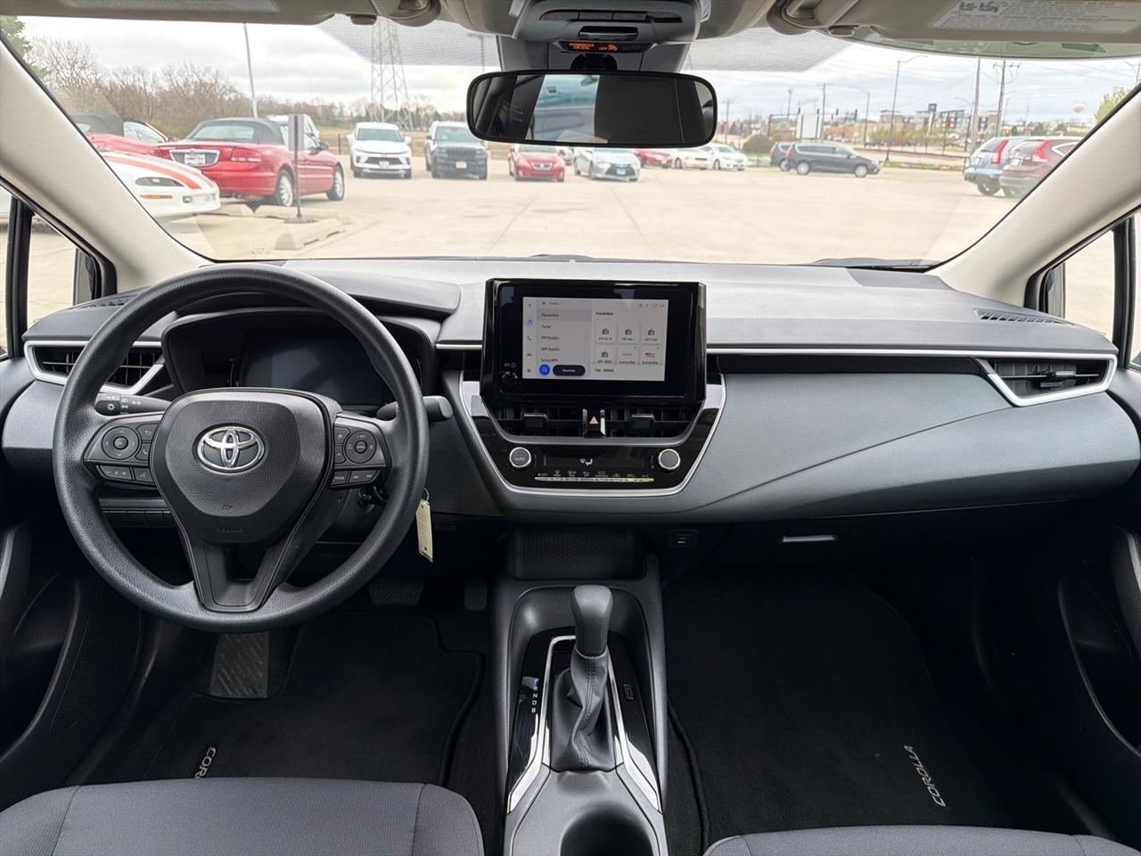 Toyota Corolla LE 2026