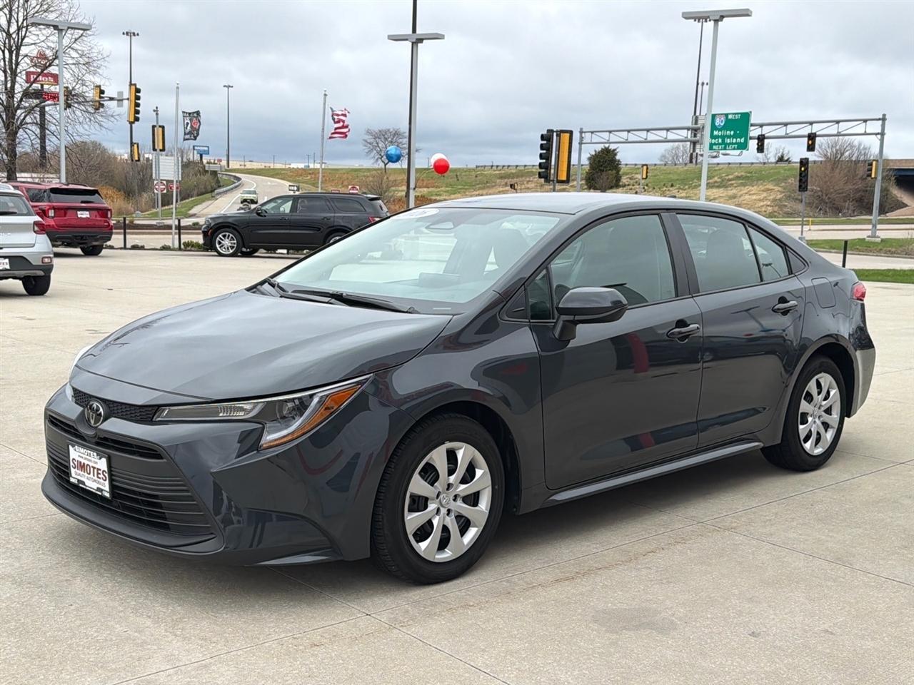 Toyota Corolla LE 2026