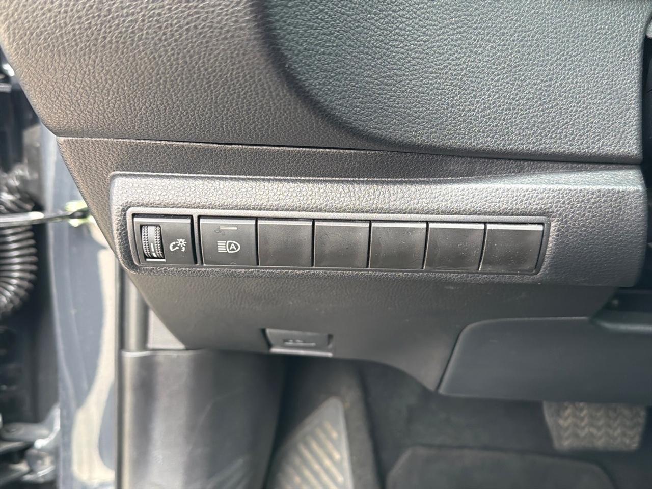 Toyota Corolla LE 2026