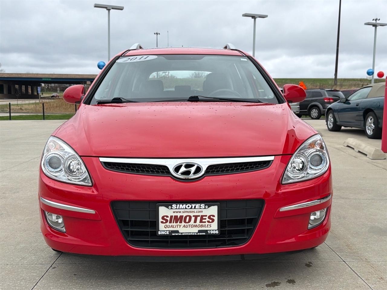 Hyundai Elantra Touring SE Manual 2011