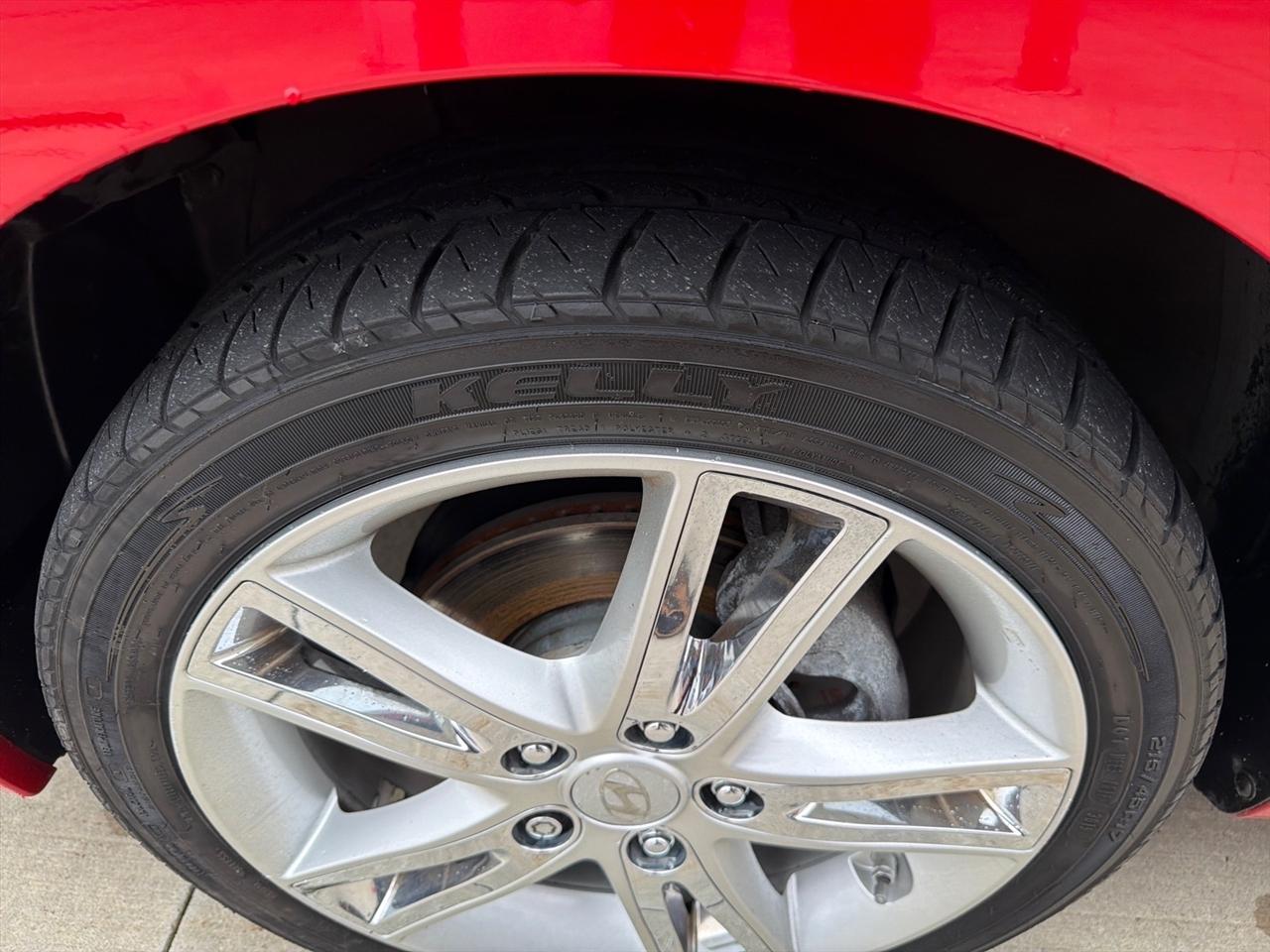 Hyundai Elantra Touring SE Manual 2011