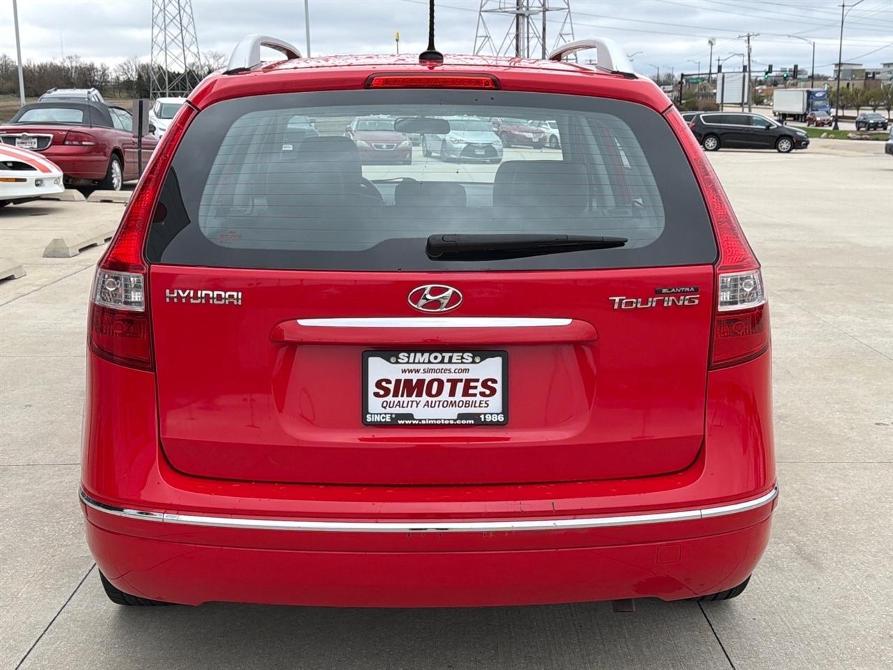 Hyundai Elantra Touring SE Manual 2011