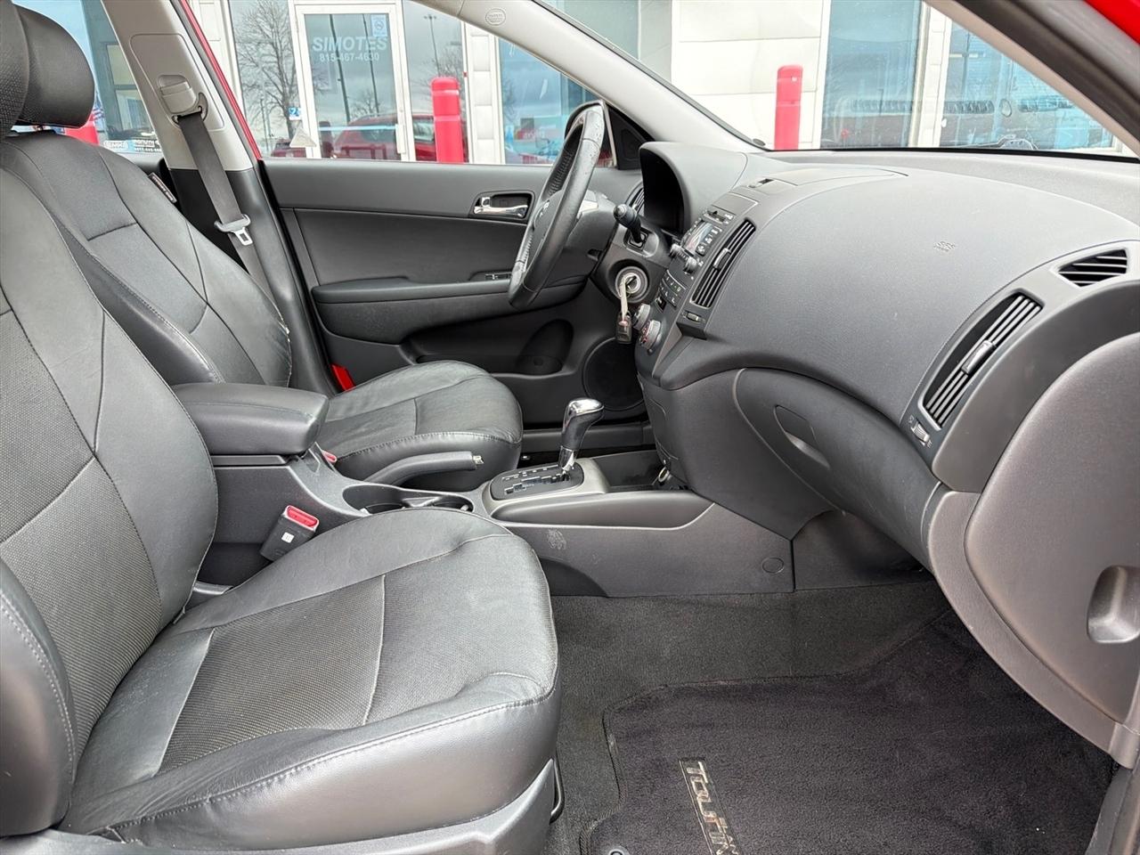 Hyundai Elantra Touring SE Automatic 2011