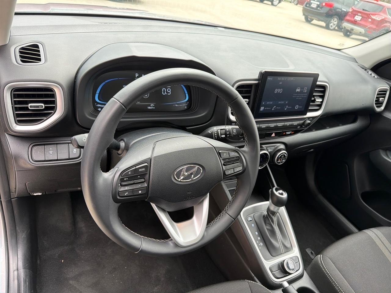 Hyundai Venue SEL 2025