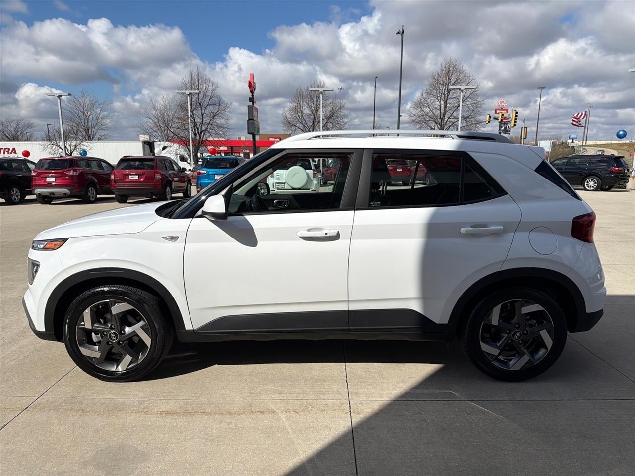 Hyundai Venue SEL 2025