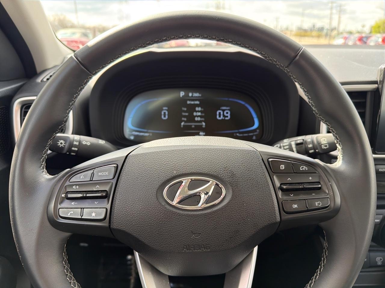 Hyundai Venue SEL 2025