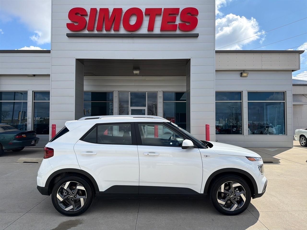 2025 Hyundai Venue SEL