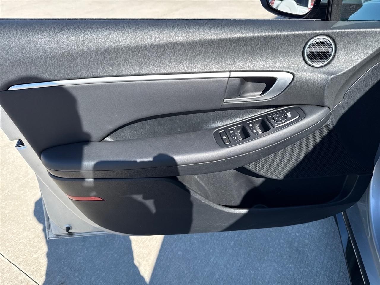 Hyundai Sonata SEL 2025