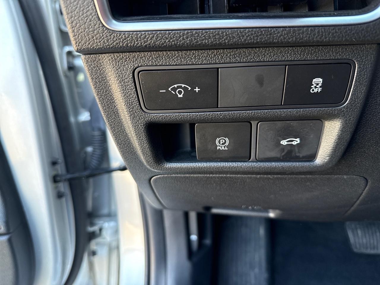 Hyundai Sonata SEL 2025