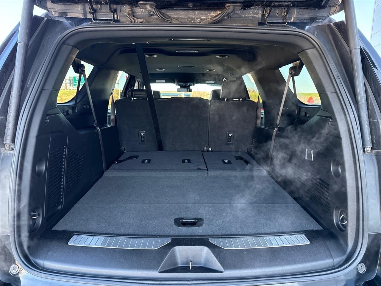 Chevrolet Suburban  2025