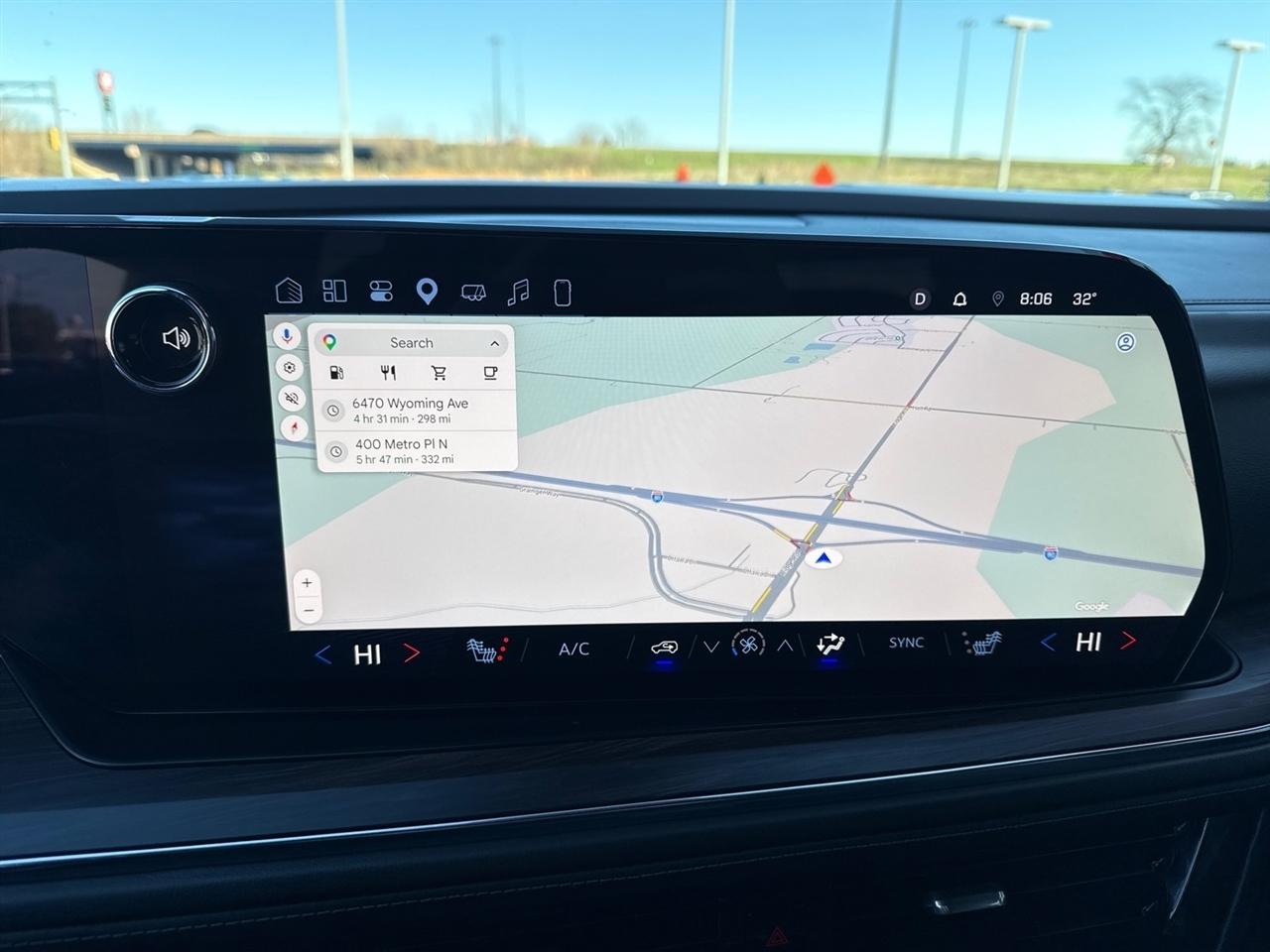 Chevrolet Suburban  2025