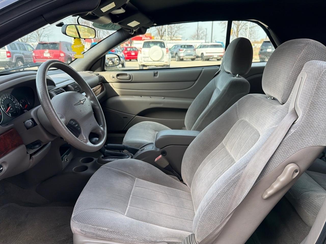 Chrysler Sebring LX Convertible 2002