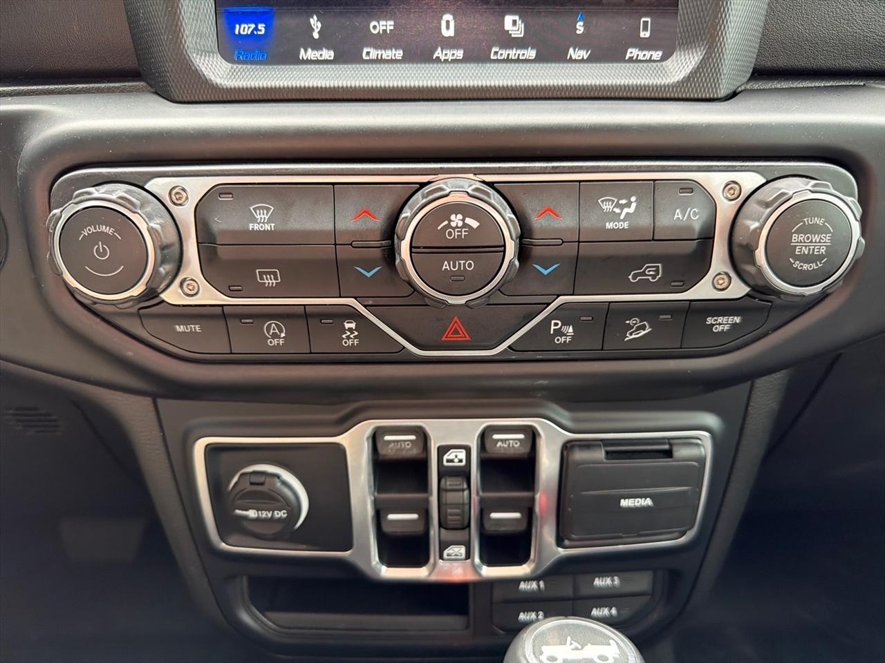 Jeep Wrangler Unlimited Sahara 2019