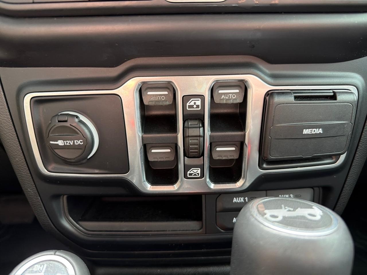 Jeep Wrangler Unlimited Sahara 2019