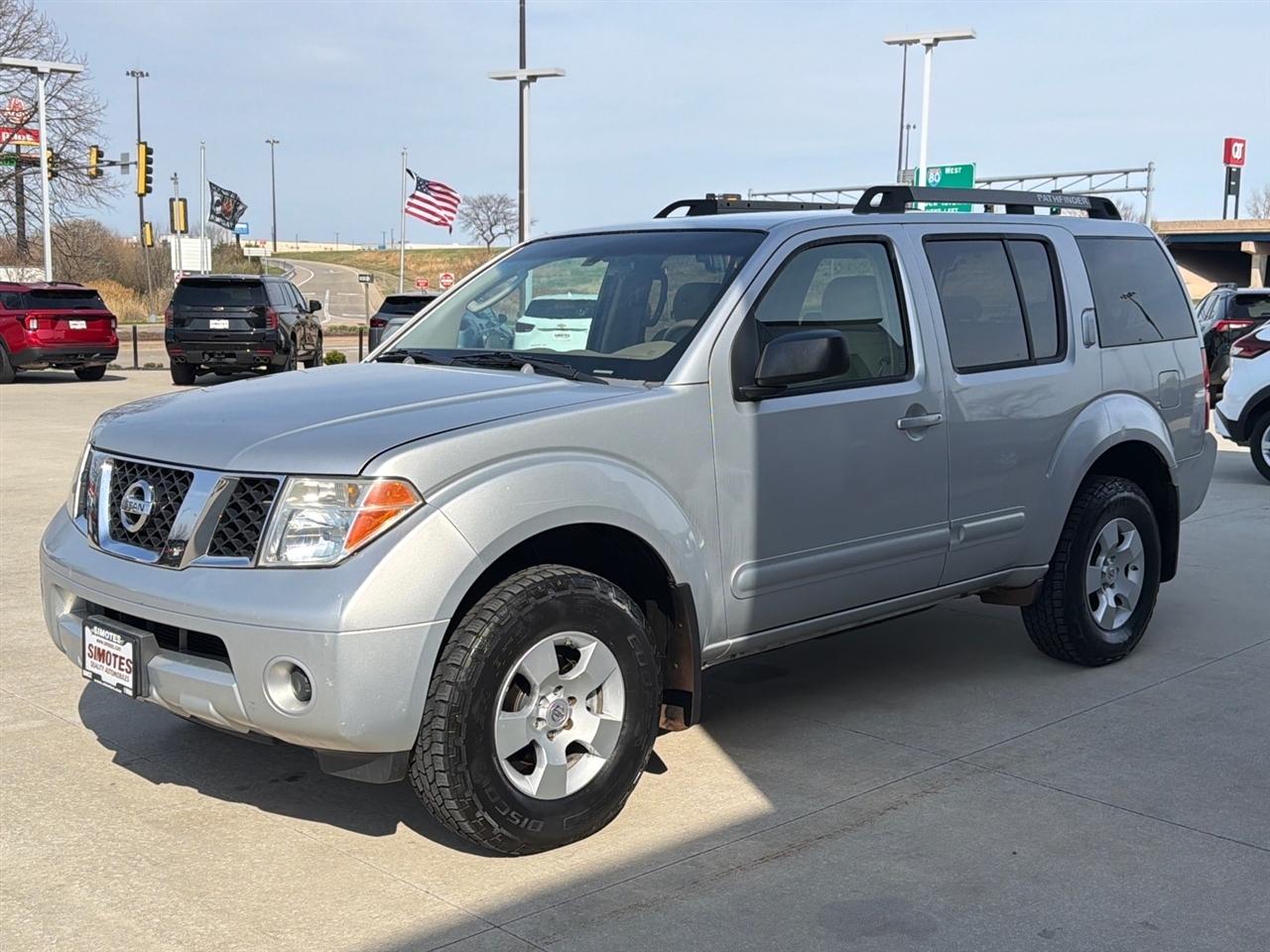 Nissan Pathfinder XE 4WD 2005
