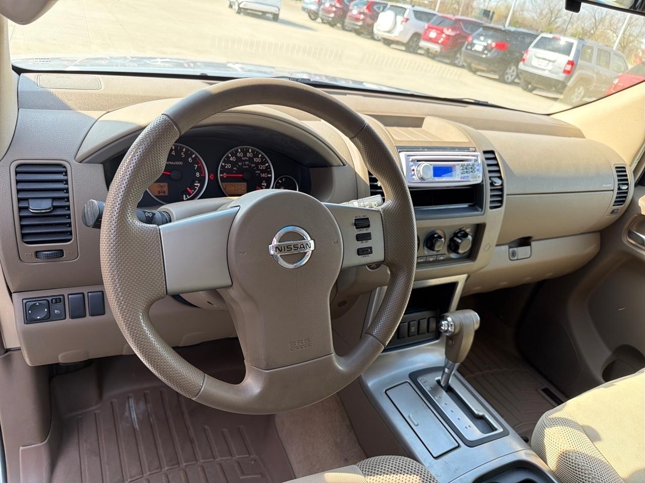 Nissan Pathfinder XE 4WD 2005