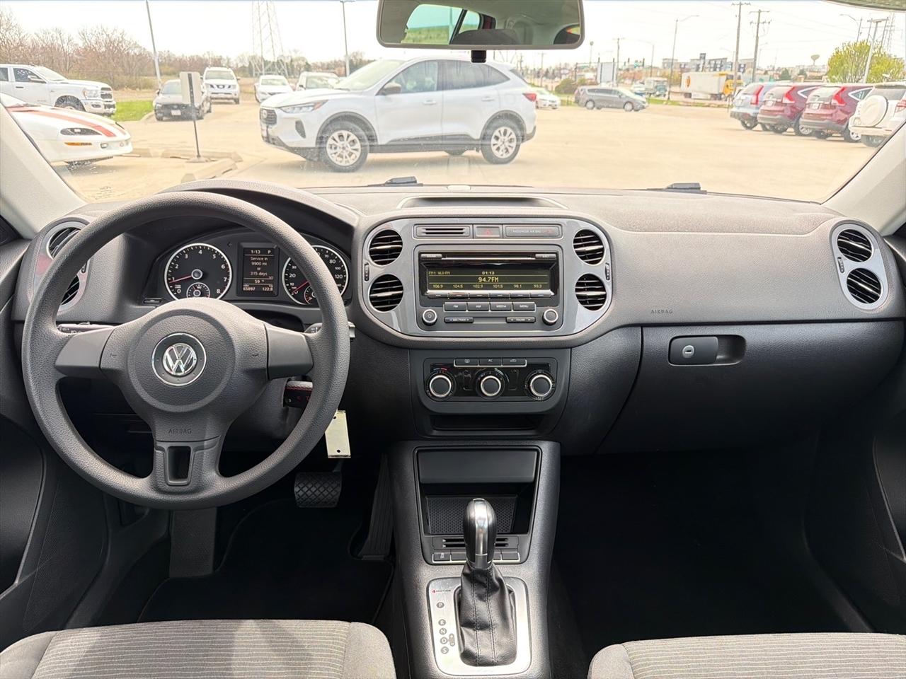 Volkswagen Tiguan S 4Motion 2012