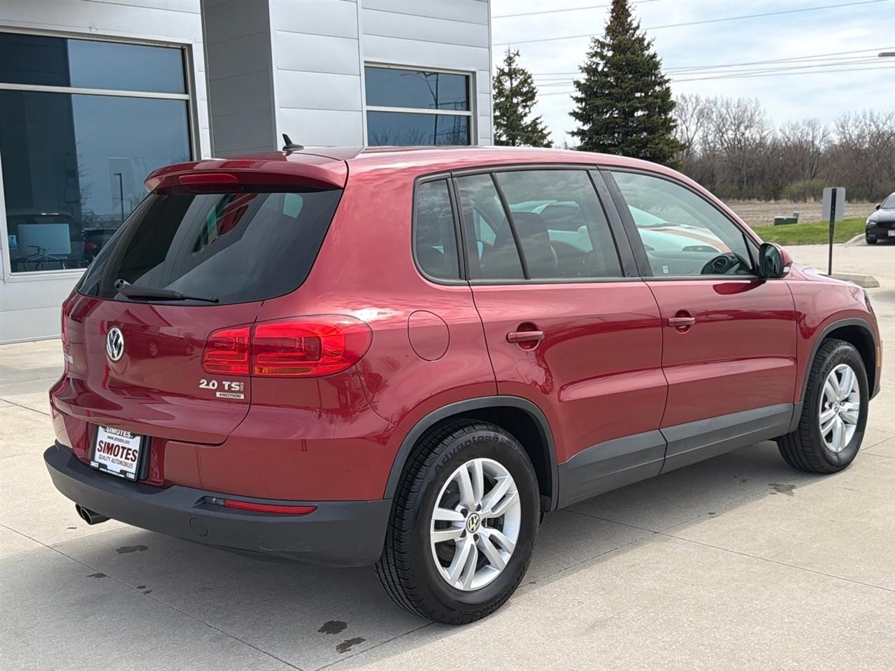 Volkswagen Tiguan S 4Motion 2012