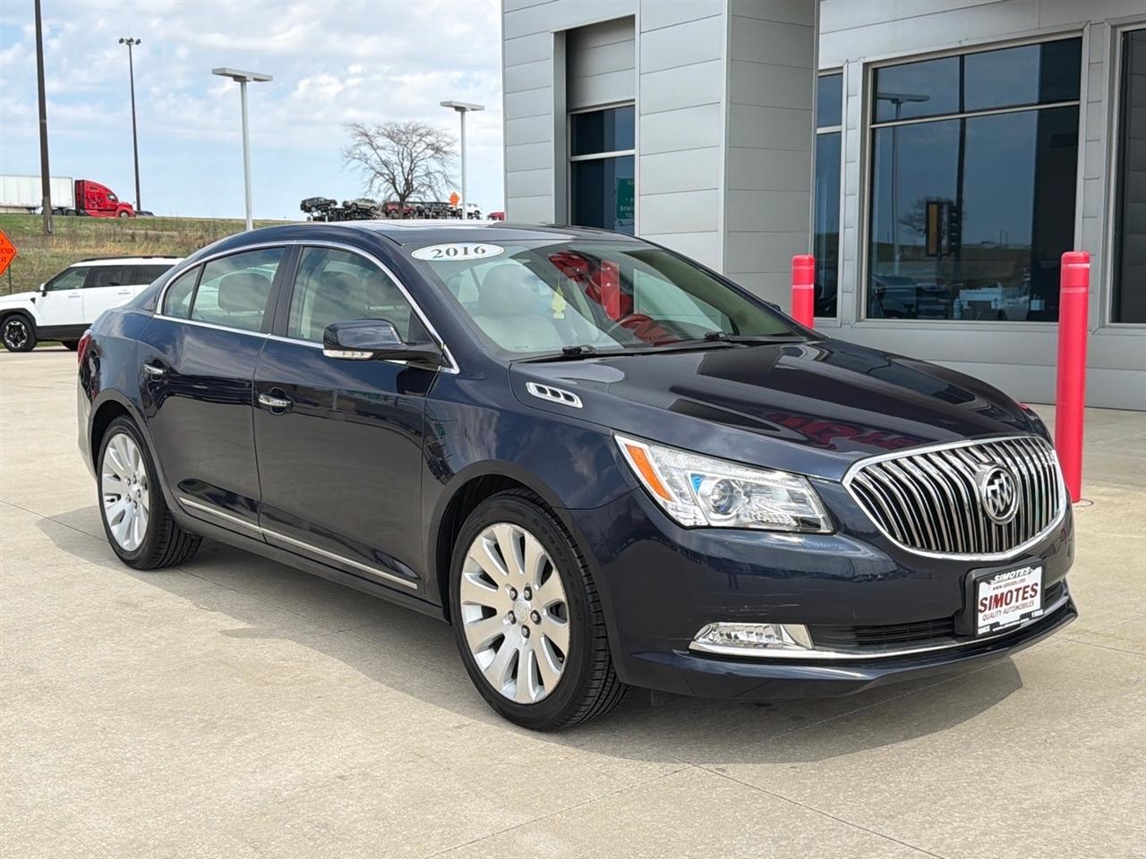 Buick LaCrosse Leather Package AWD 2016