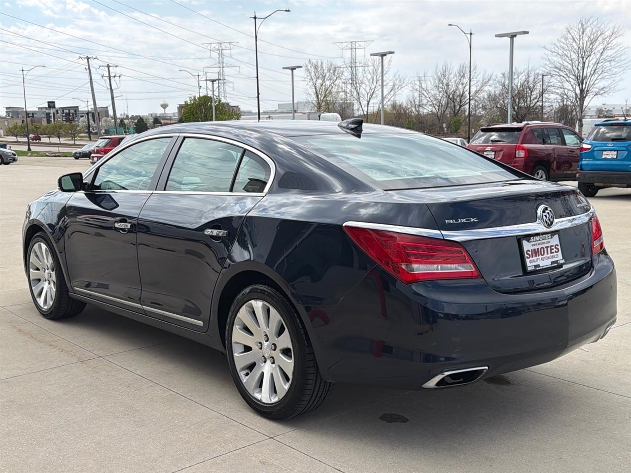 Buick LaCrosse Leather Package AWD 2016