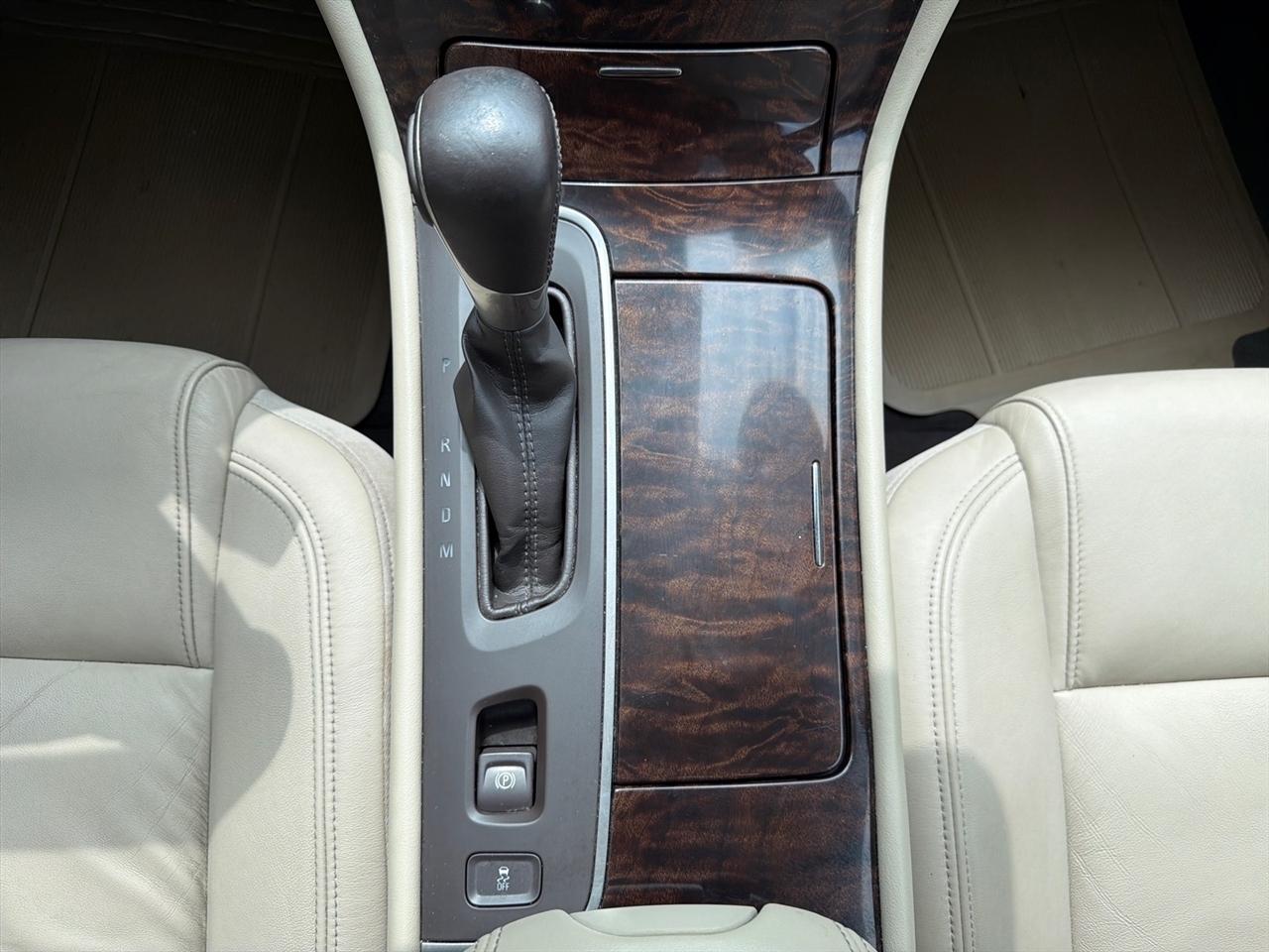 Buick LaCrosse Leather Package AWD 2016