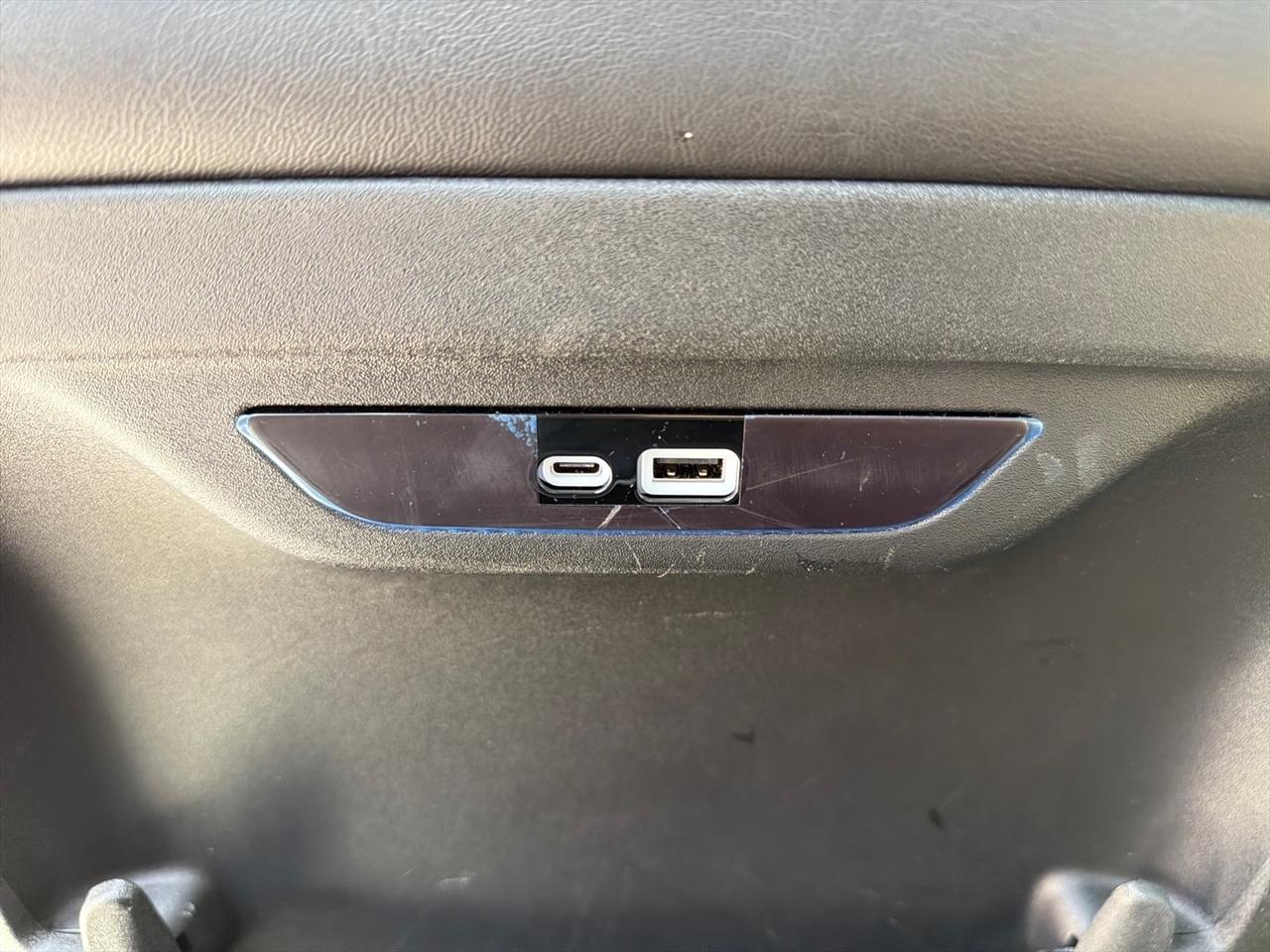 Chrysler Pacifica Limited 2026