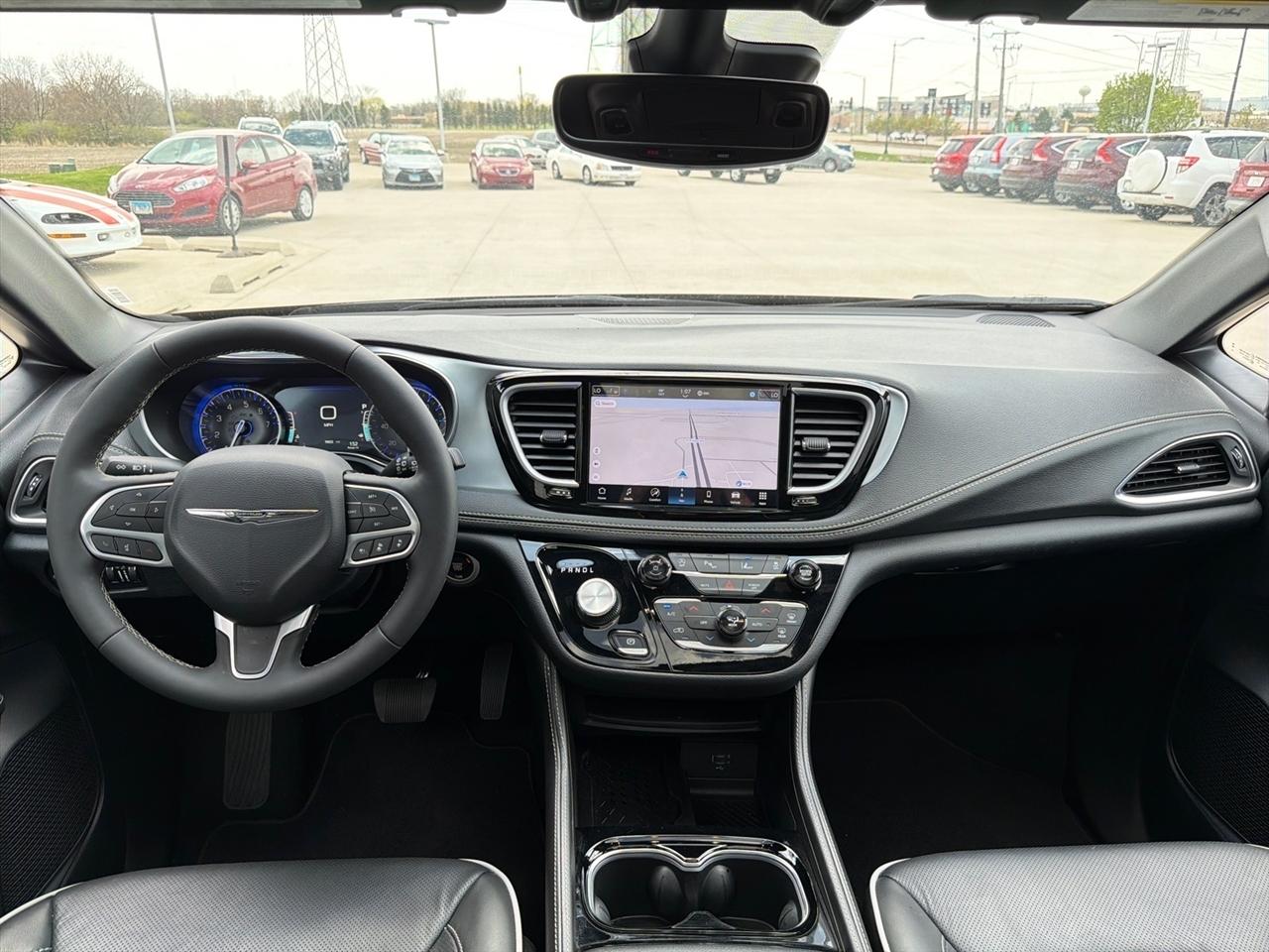 Chrysler Pacifica Limited 2026