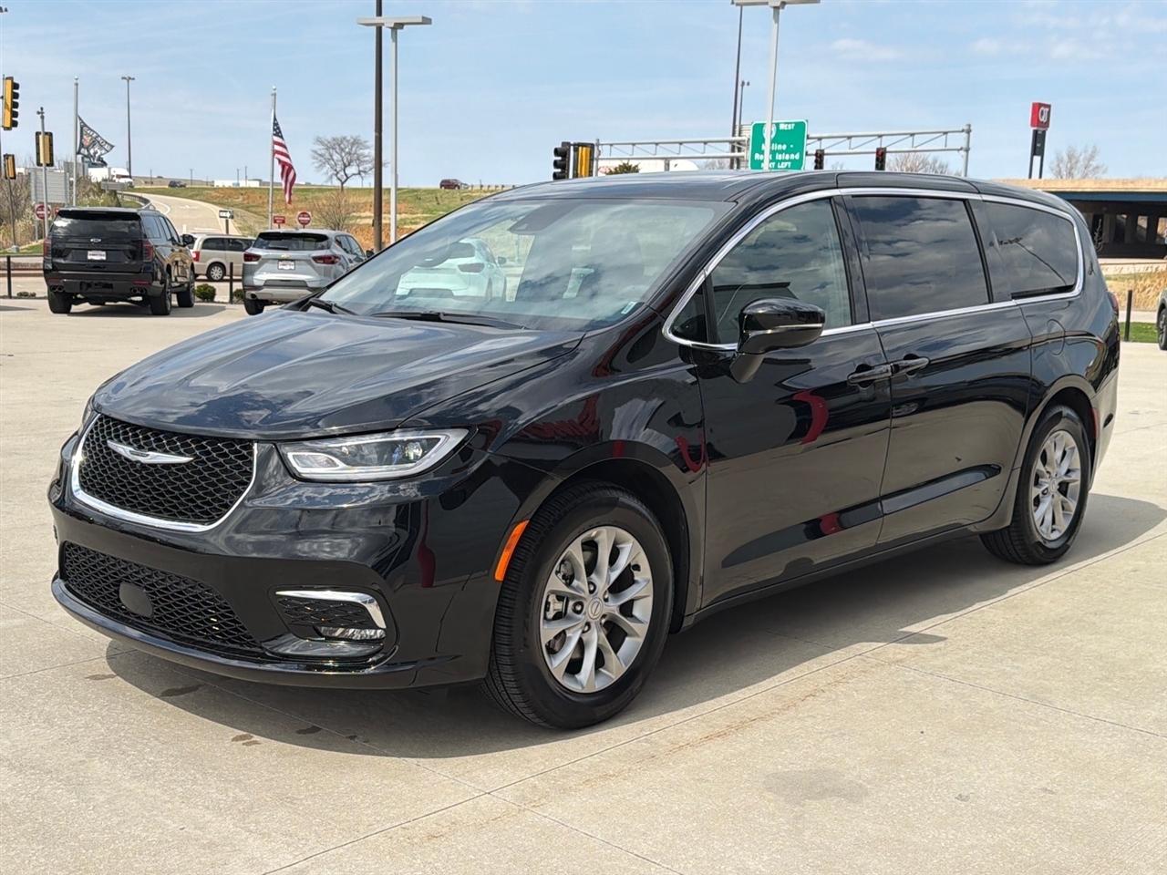 Chrysler Pacifica Limited 2026