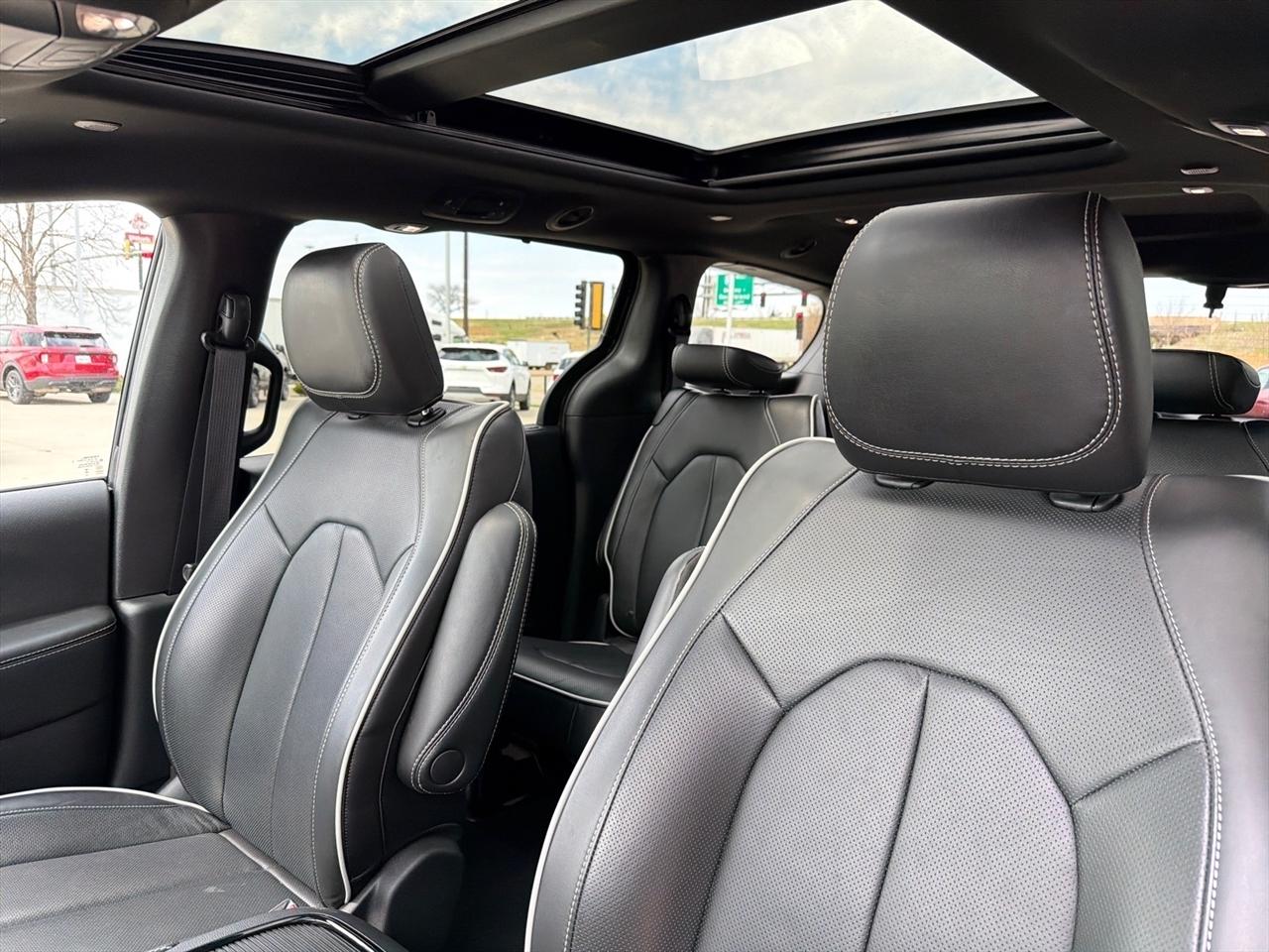 Chrysler Pacifica Limited 2026