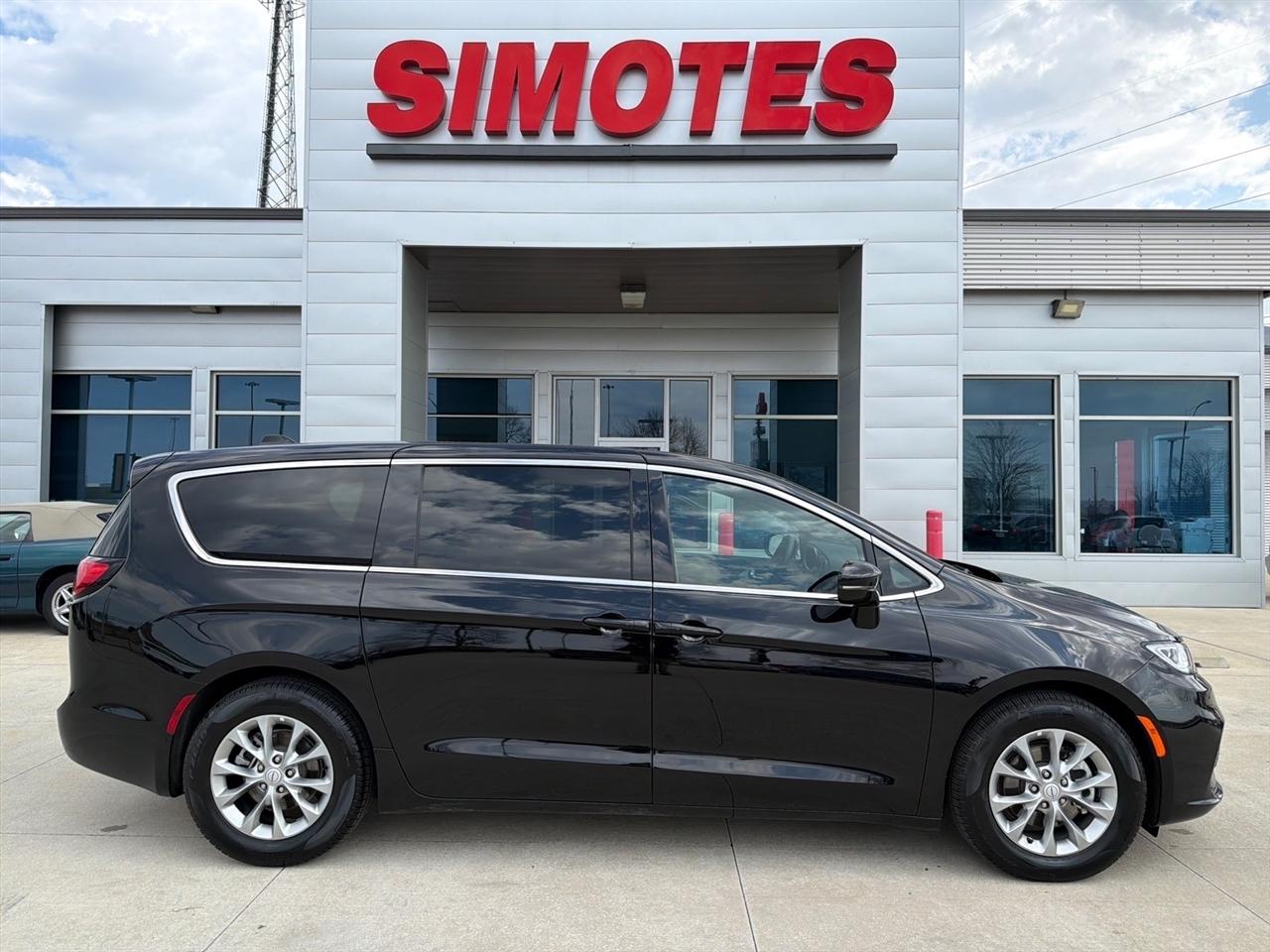 Chrysler Pacifica Limited 2026