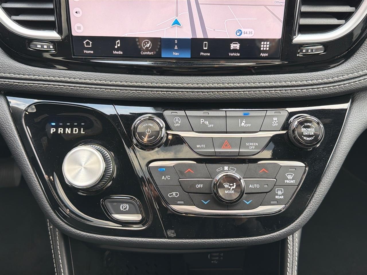 Chrysler Pacifica Limited 2026