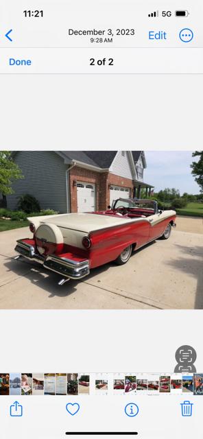 Ford Skyliner  1957