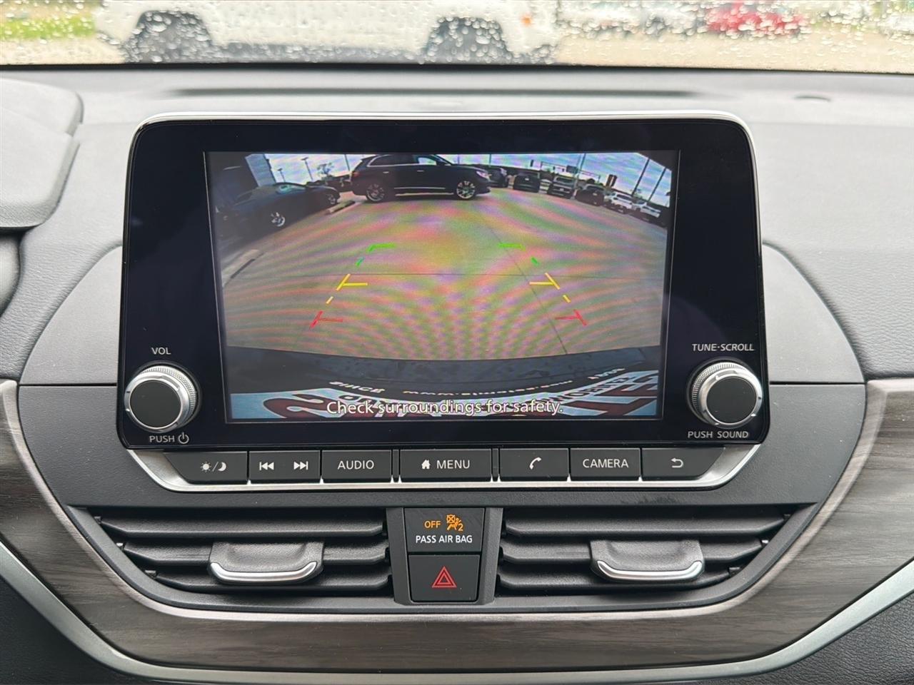 Nissan Altima 2.5 SV 2025