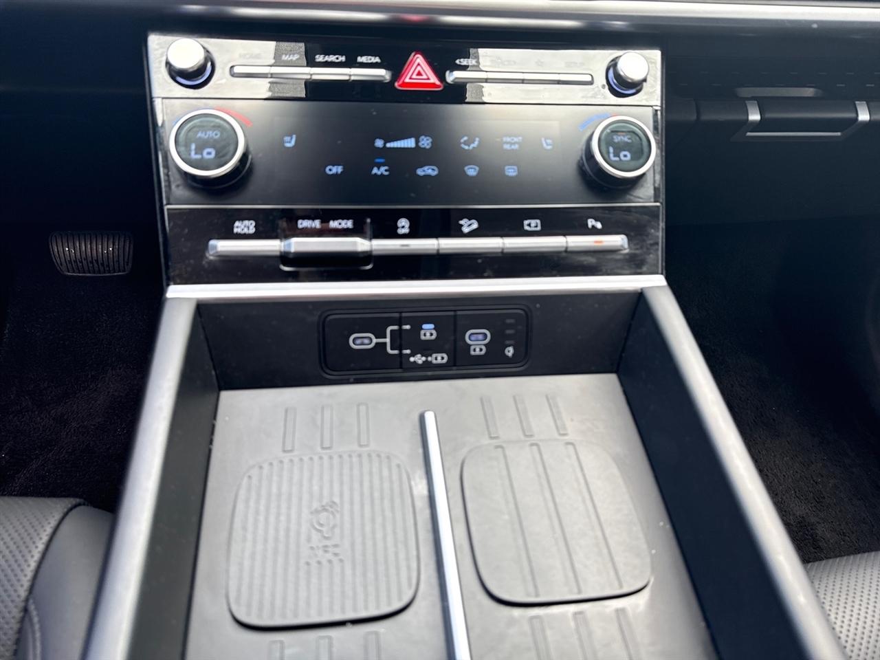 Hyundai Santa Fe SEL 2026