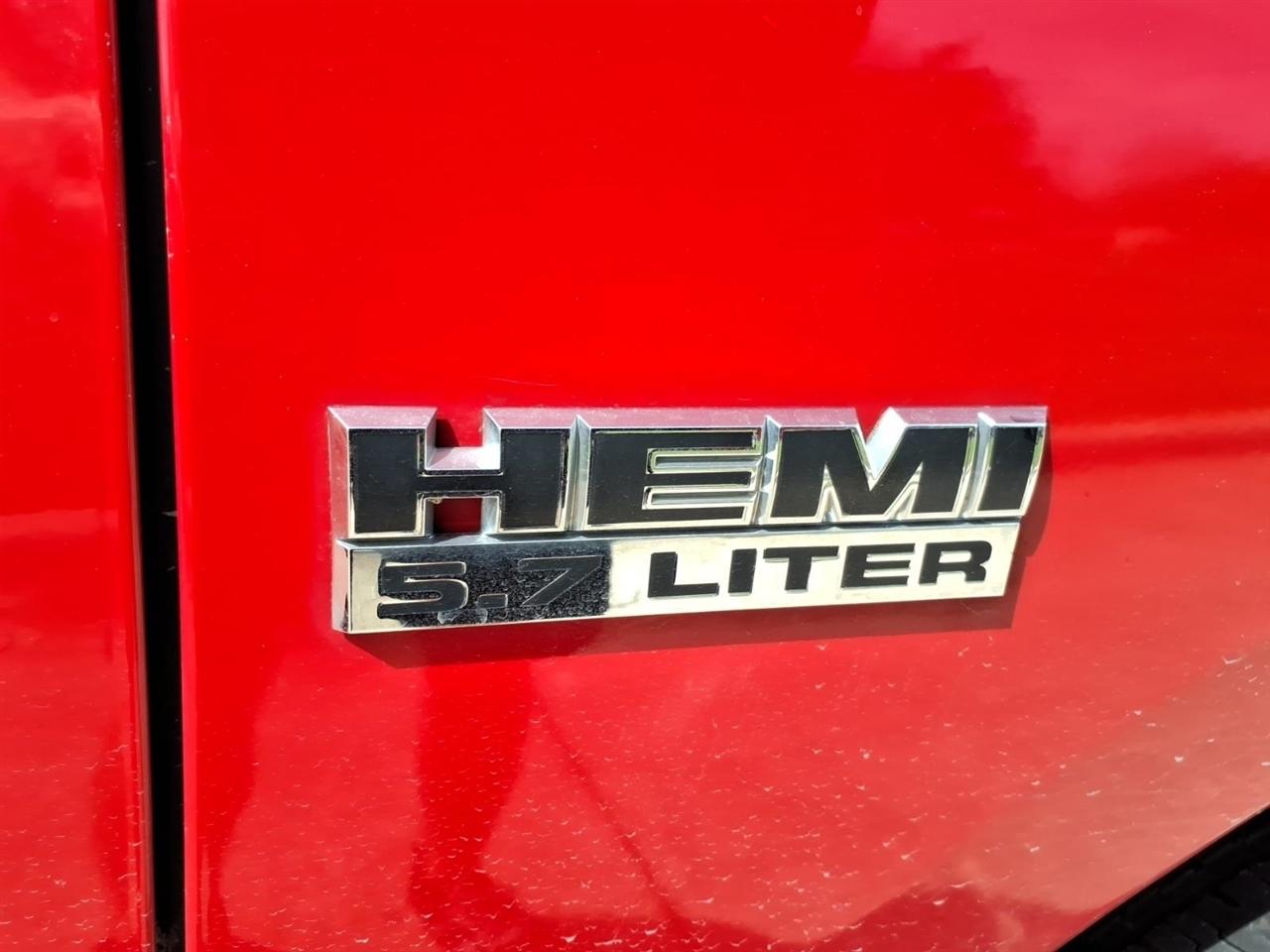 RAM 1500 ST SWB 4WD 2012