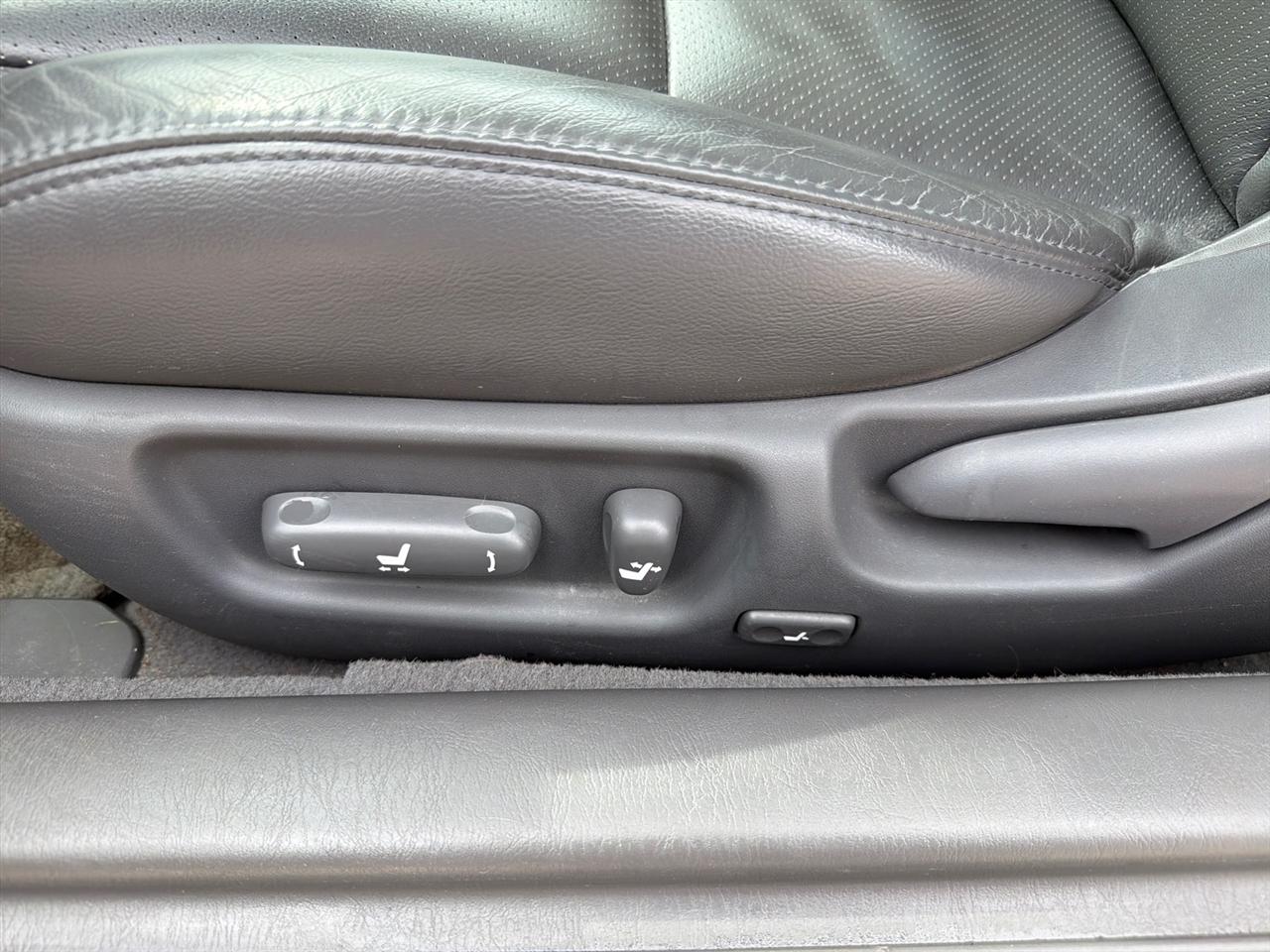 Toyota Camry Solara SLE Convertible 2006