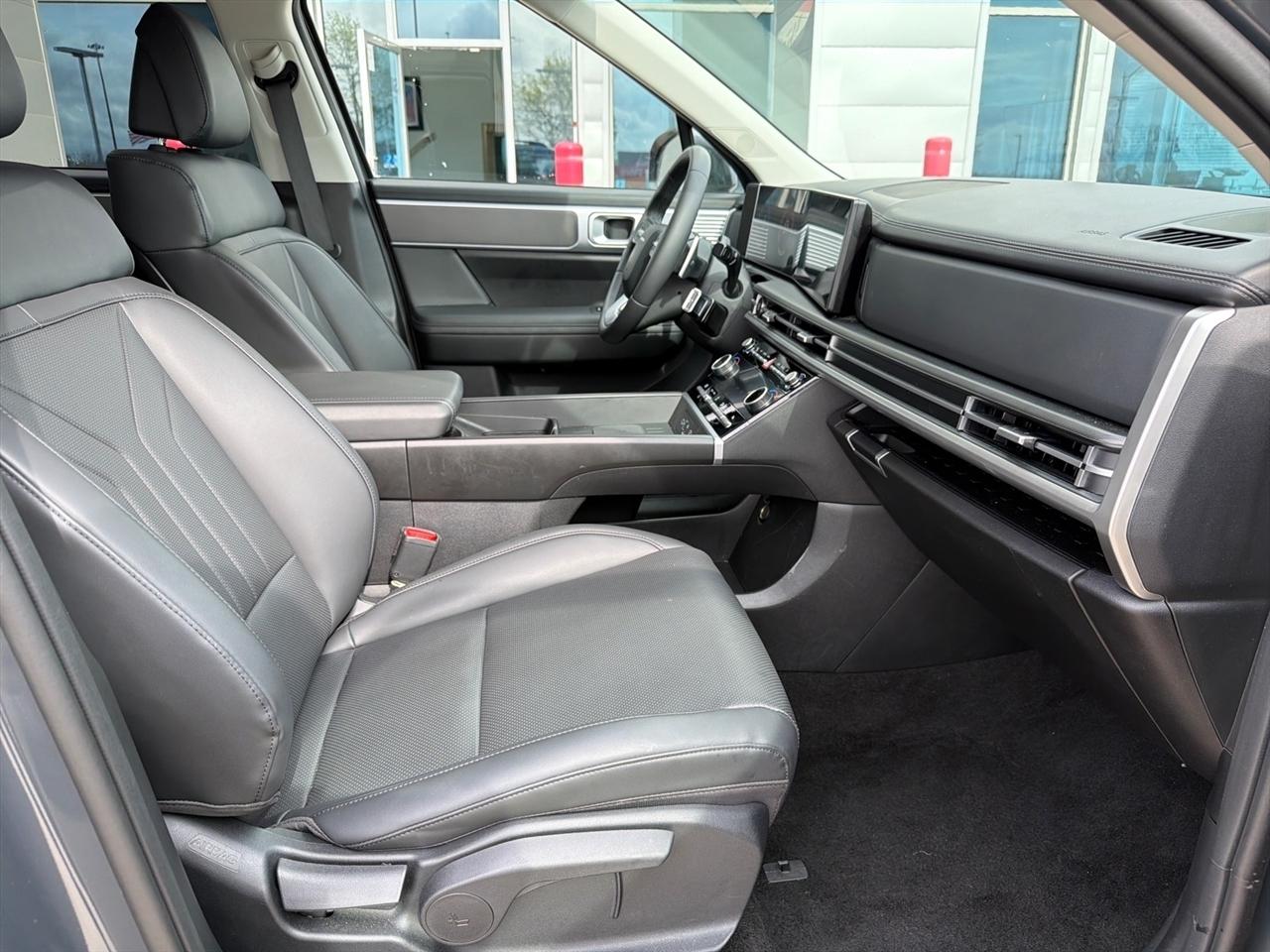 Hyundai Santa Fe SEL 2026