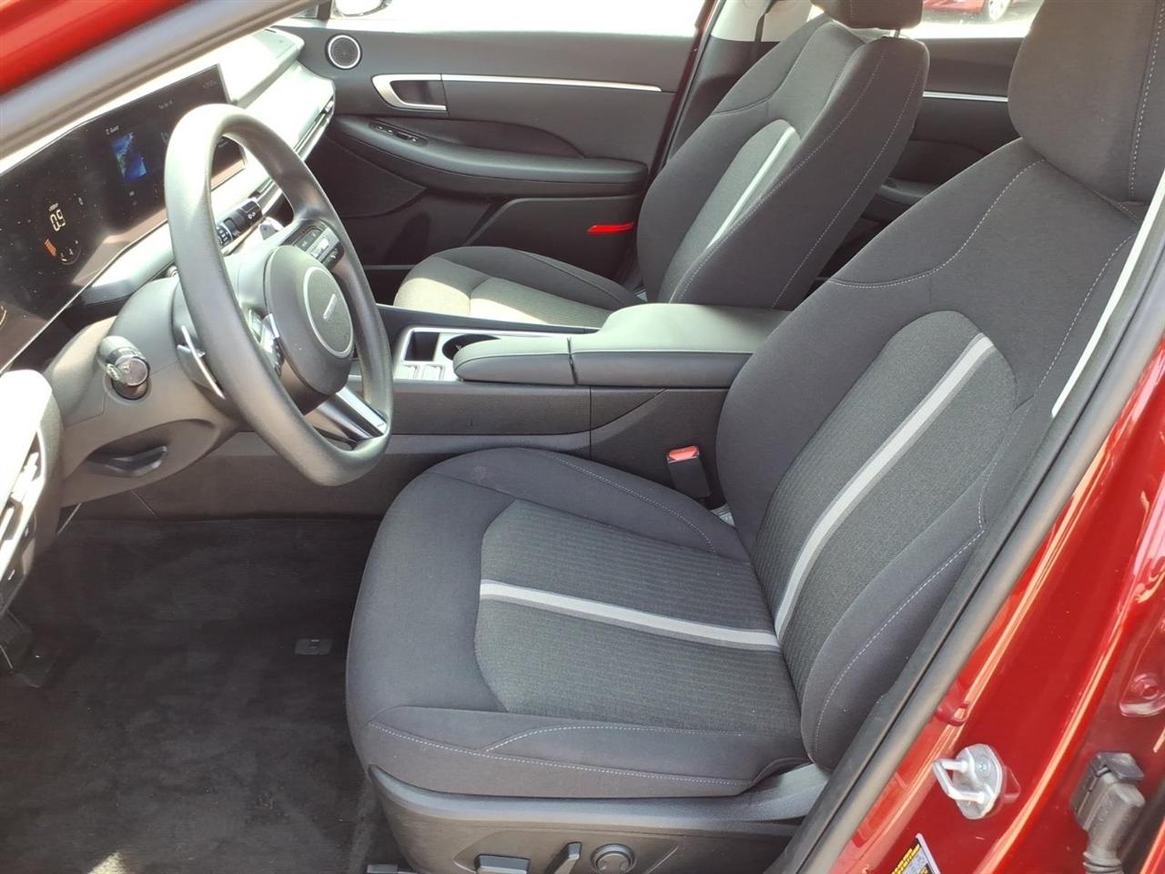 Hyundai Sonata SEL 2025