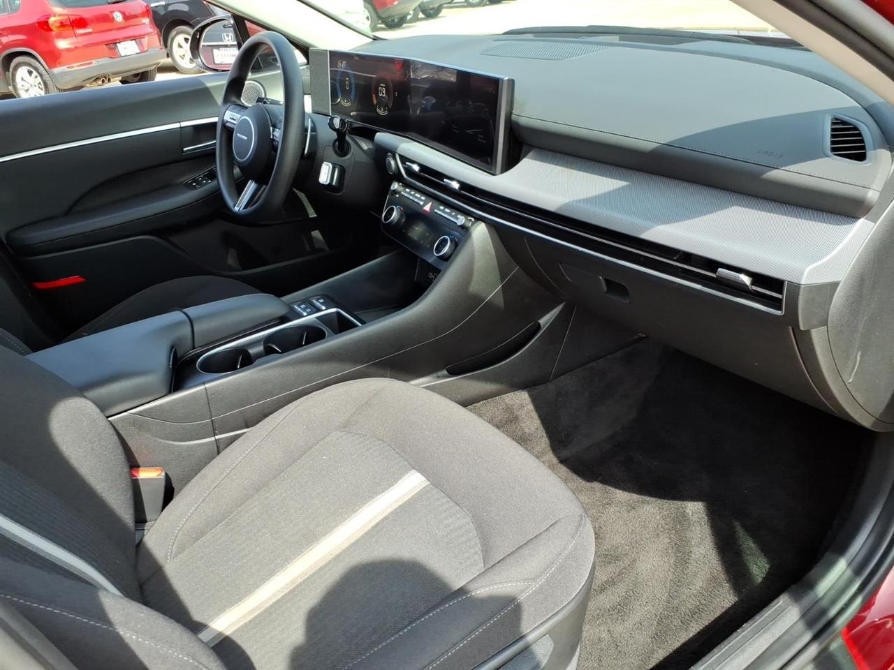 Hyundai Sonata SEL 2025