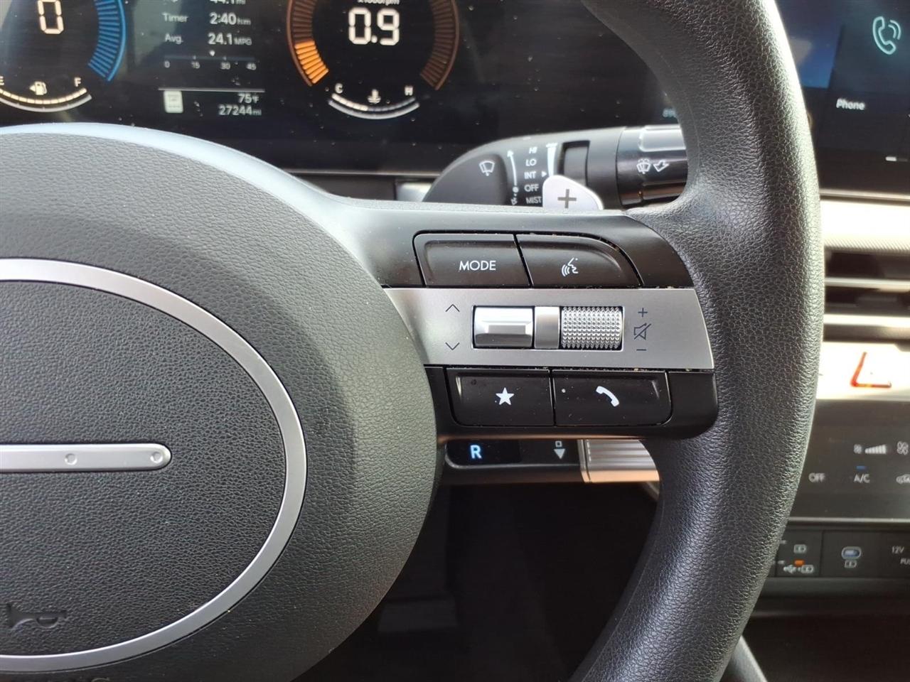 Hyundai Sonata SEL 2025