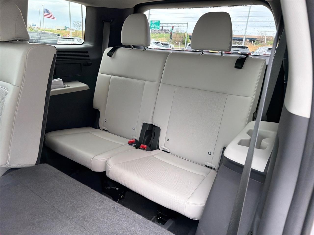 Hyundai Santa Fe SEL AWD 2026