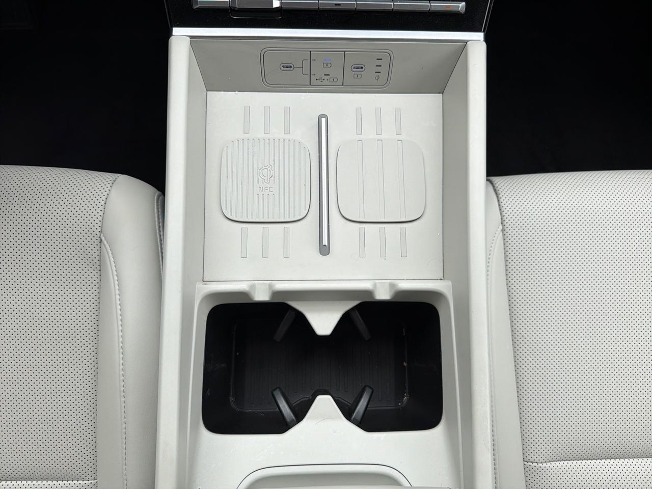 Hyundai Santa Fe SEL AWD 2026