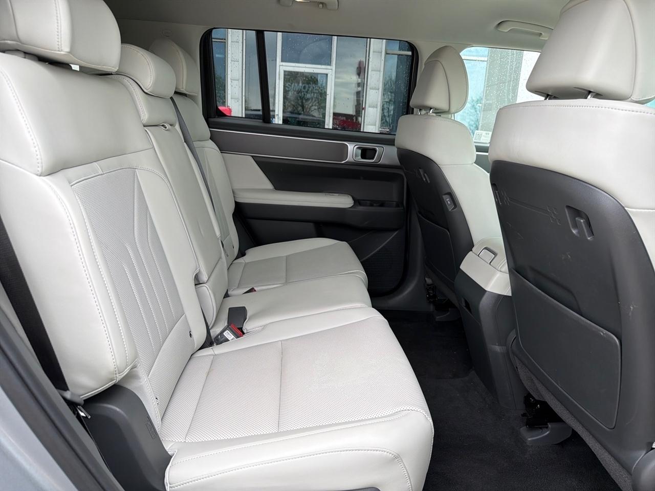 Hyundai Santa Fe SEL AWD 2026