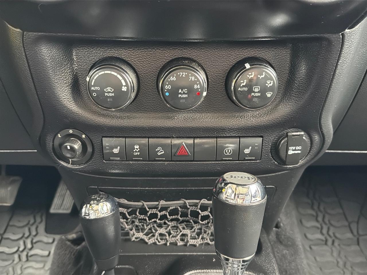 Jeep Wrangler Unlimited Rubicon 4WD 2014