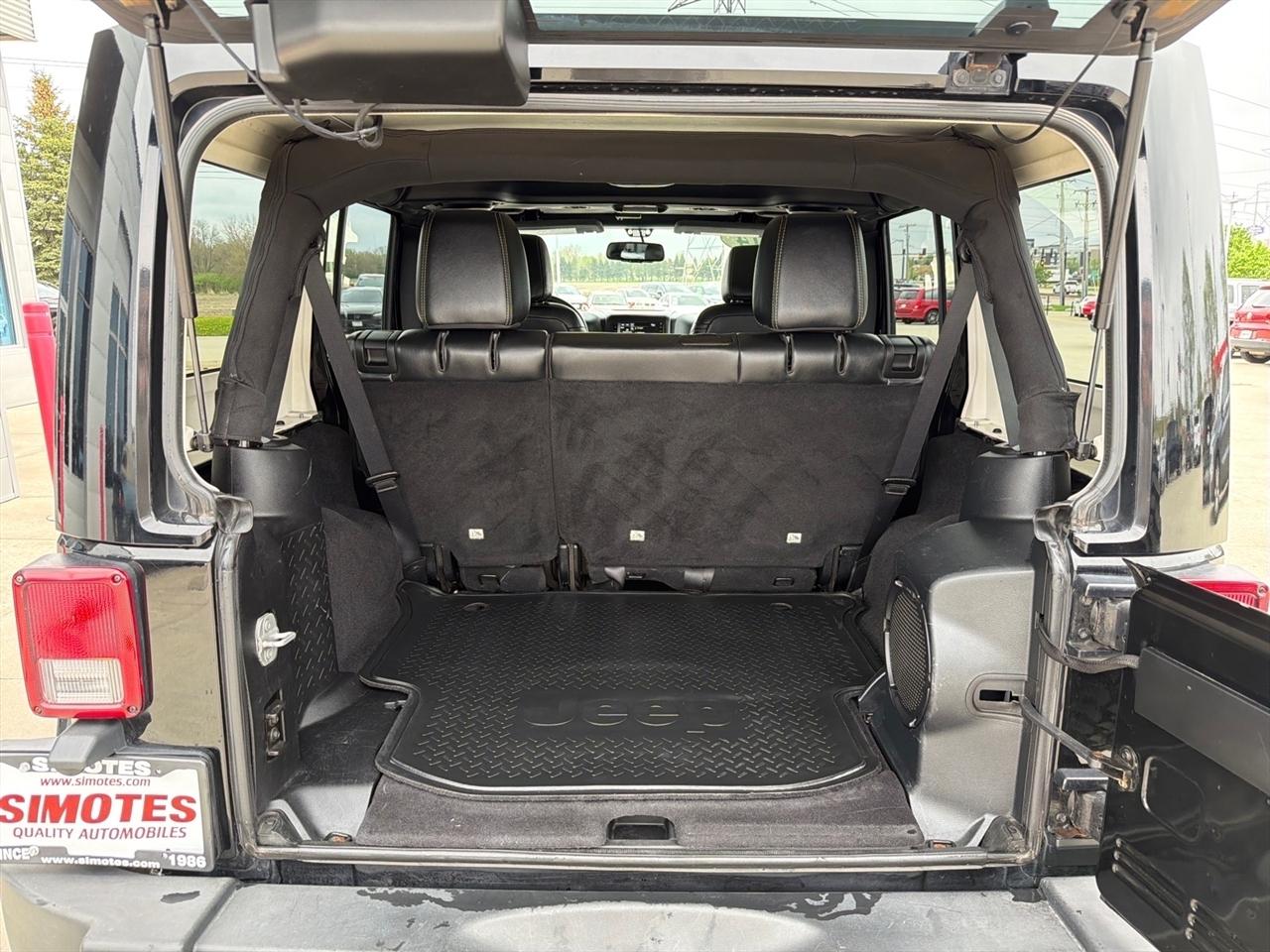 Jeep Wrangler Unlimited Rubicon 4WD 2014