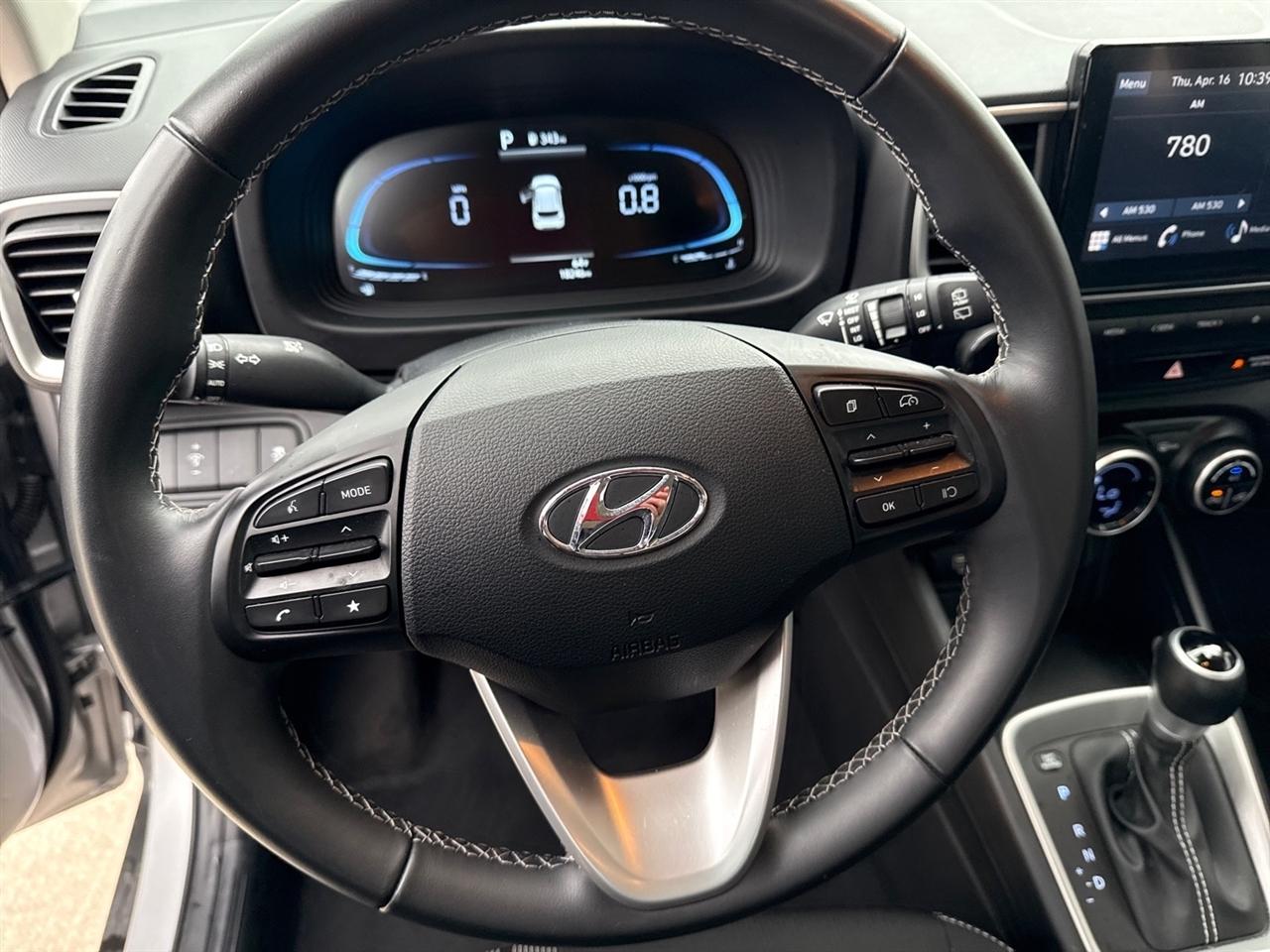 Hyundai Venue SEL 2025